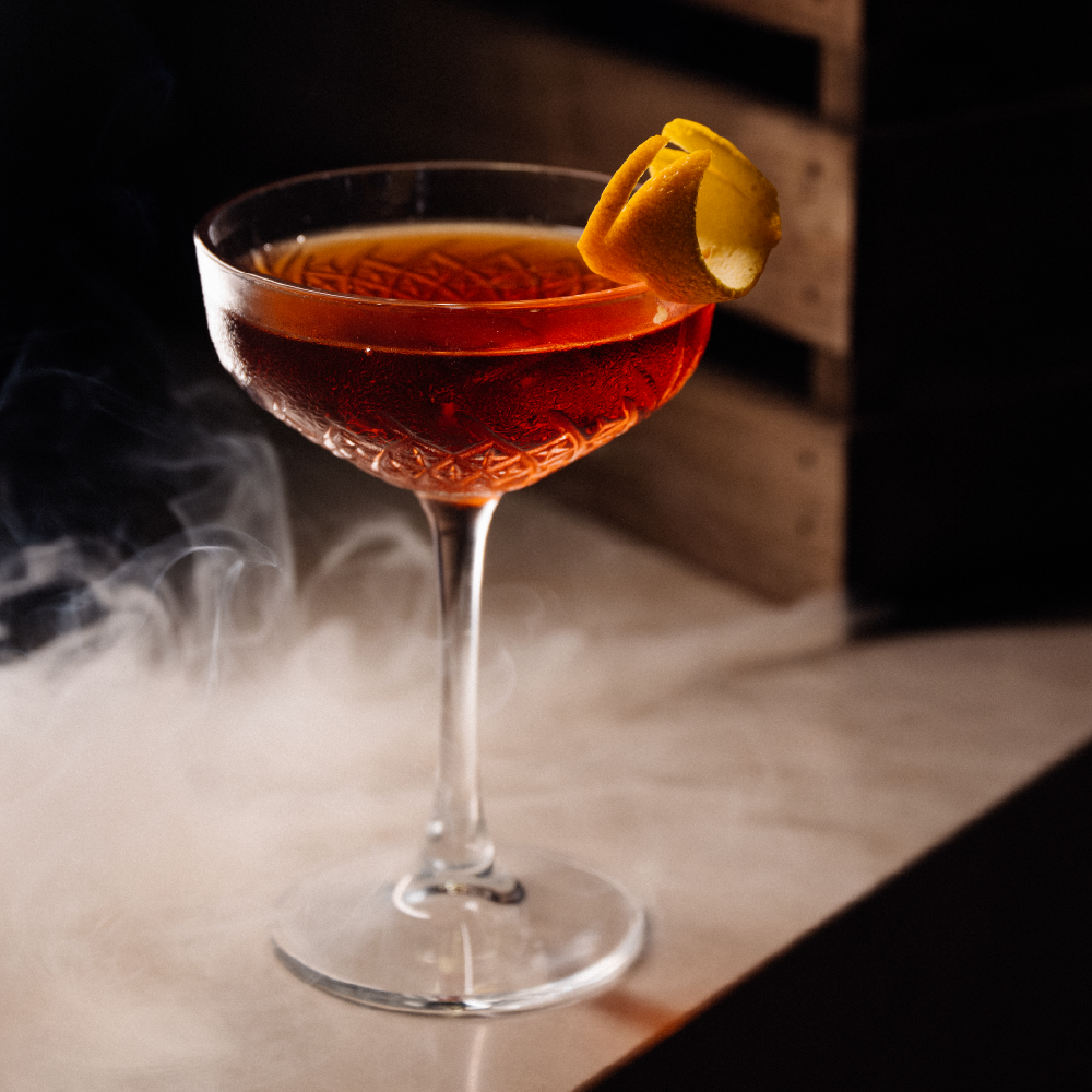 Cocktail Happy Hour at Royale Barrel Bistro Bar in Qawra